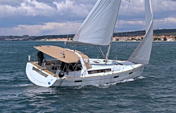 Beneteau Oceanis 45
