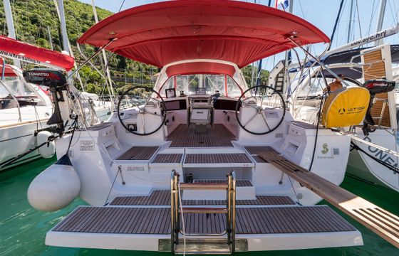 Beneteau Oceanis 48