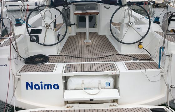 Beneteau Oceanis 38.1