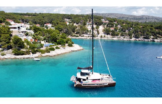 Lagoon 50