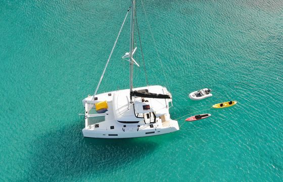 Lagoon 42