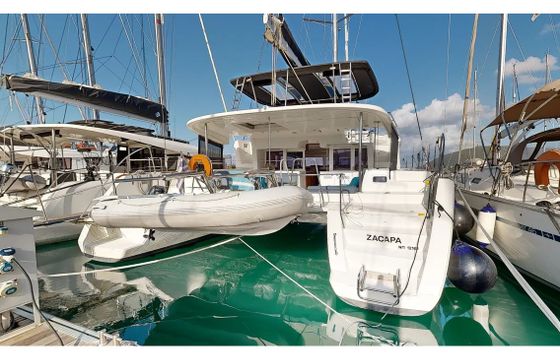 Lagoon 450 Fly