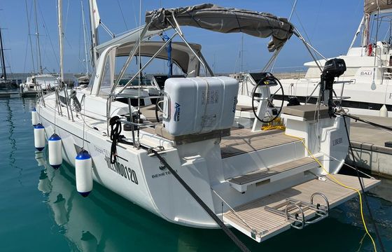 Beneteau Oceanis 51.1