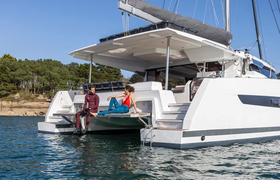Fountaine Pajot Aura 51