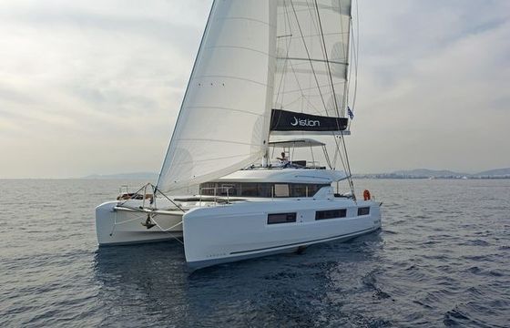 Lagoon 50 A/c & Gen & Wm
