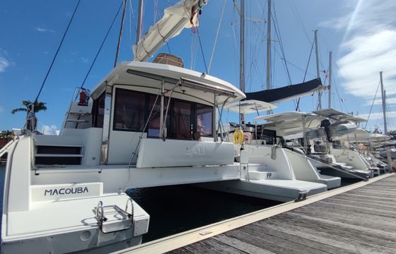 Bali Catamarans Bali 4.3