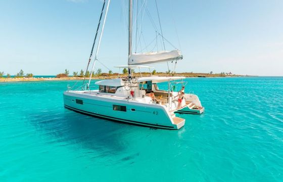 Lagoon 42