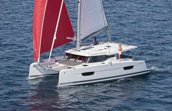 Fountaine Pajot Isla 40 A/c & Gen & Wm