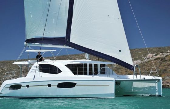 Leopard Catamarans / Robertson & Caine Leopard 44