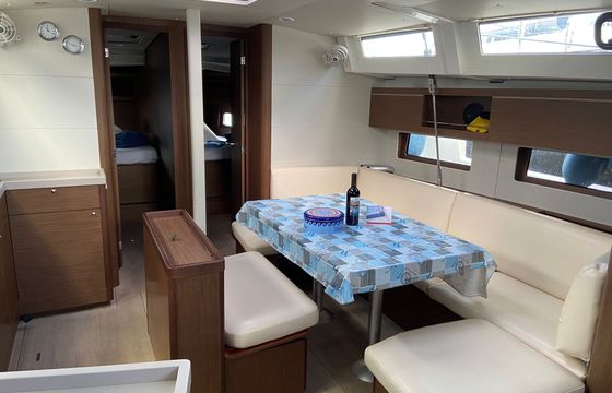 Beneteau Oceanis 46.1