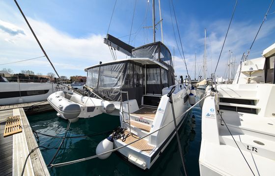 Fountaine Pajot Astréa 42