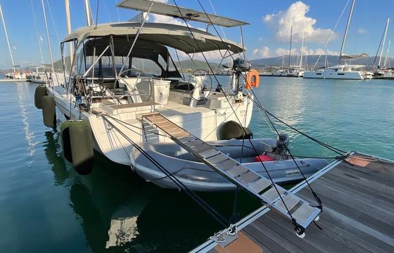 Beneteau Oceanis 51.1