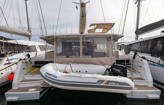 Fountaine Pajot Astrea 42