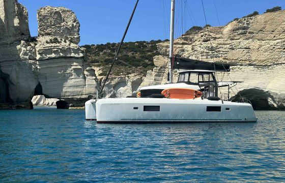 Lagoon 42