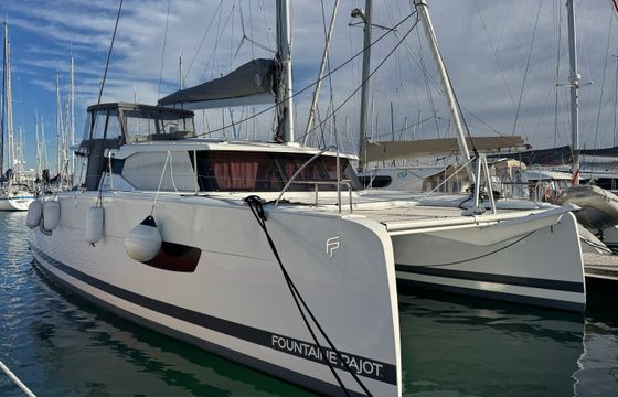 Fountaine Pajot Isla 40