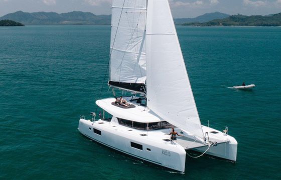 Lagoon 42