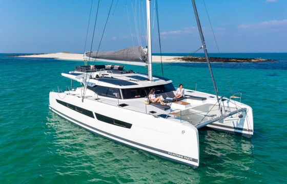 Fountaine Pajot Aura 51