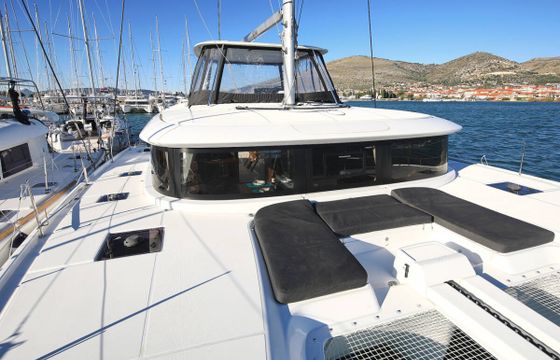 Lagoon 46