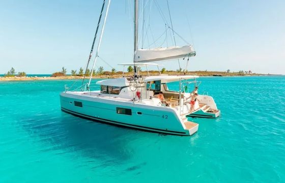 Lagoon 42