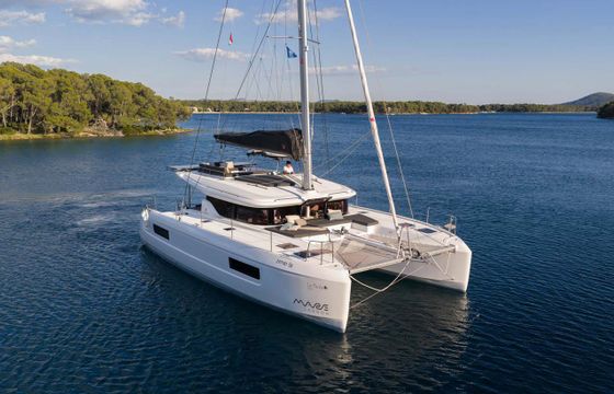 Lagoon 43