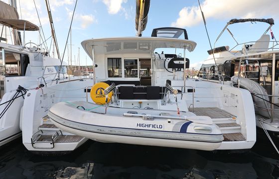 Lagoon 40