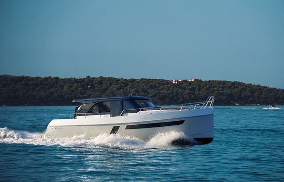 Maxima 37