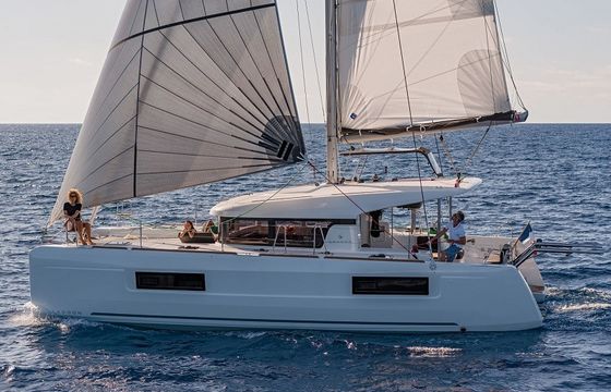 Lagoon 40