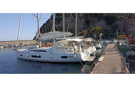 Beneteau Oceanis 46.1