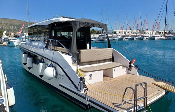 Nikhen Yachts Nikhen Aquasun 34 Sedan Lp