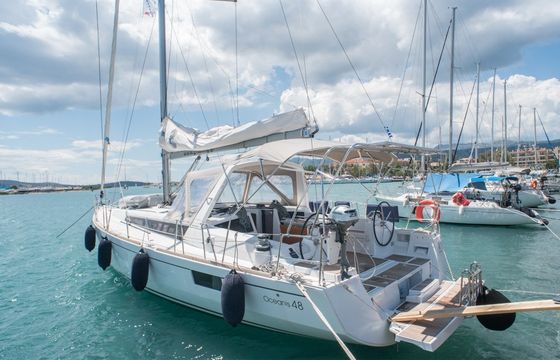 Beneteau Oceanis 48