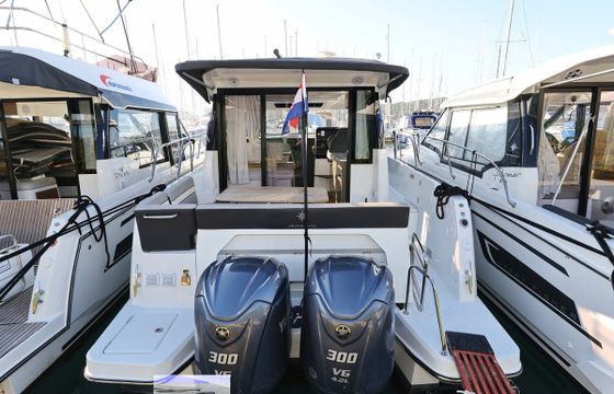 Jeanneau Merry Fisher 1095