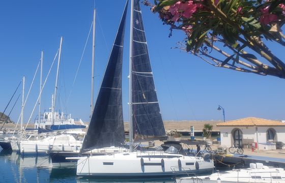 Jeanneau Sun Odyssey 410 Performance