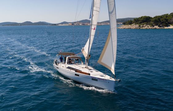 Beneteau Oceanis 41.1