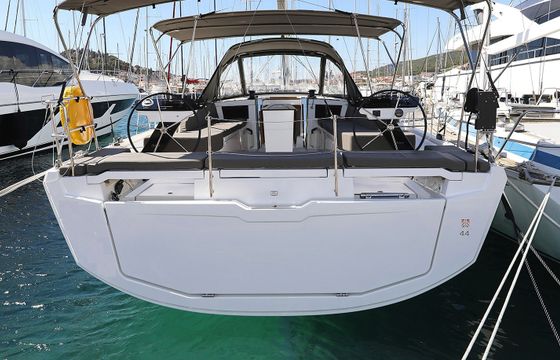 Dufour Yachts Dufour 44