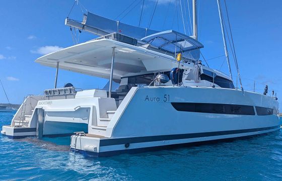 Fountaine Pajot Aura 51