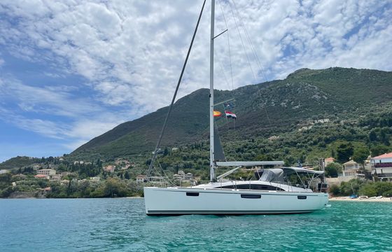 Bavaria Vision 42 Owner Version