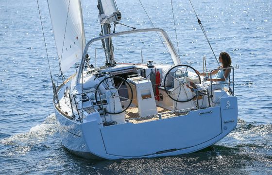 Beneteau Oceanis 35