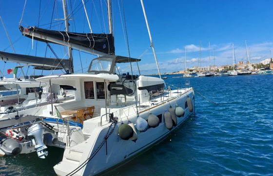 Lagoon 40