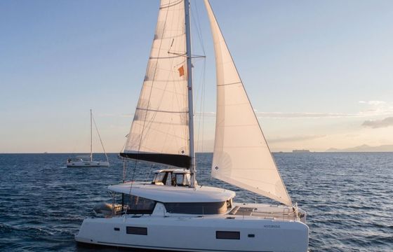 Lagoon 42