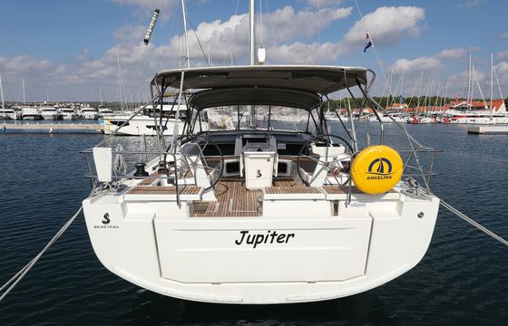 Beneteau Oceanis 51.1