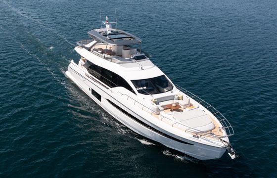 Azimut Yachts Azimut 78 Fly