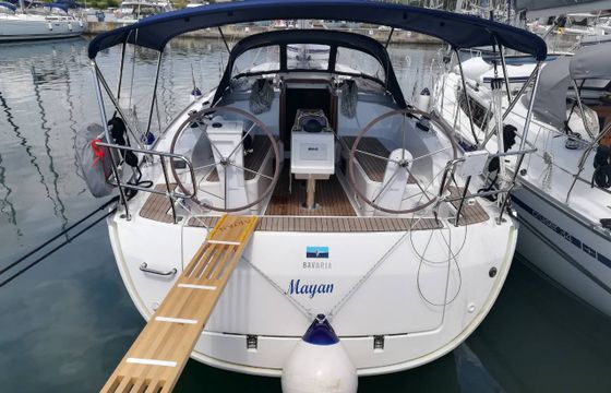 Bavaria Cruiser 37