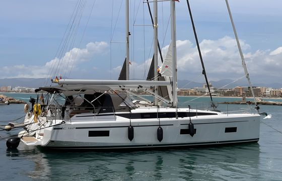 Bavaria C42