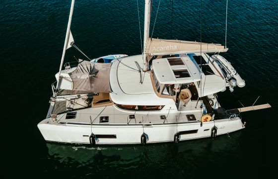 Lagoon 42