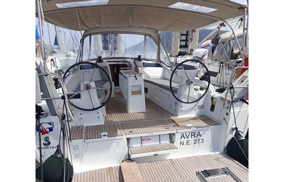 Beneteau Oceanis 37.1