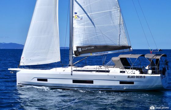 Dufour Yachts Dufour 470