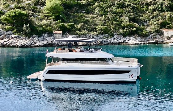 Fountaine Pajot My 44