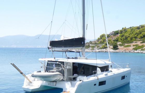 Lagoon 42