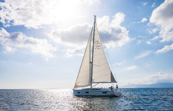 Bavaria C 42