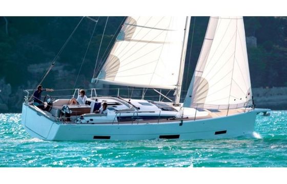 Dufour Yachts Dufour 390 Grand Large[g]